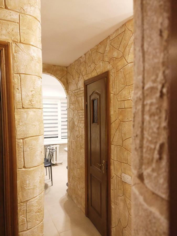 Very Nice Apartment In L'Viv Liov Exterior foto
