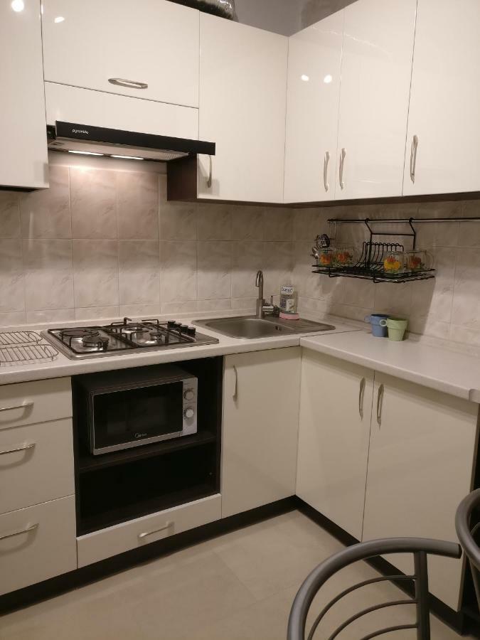 Very Nice Apartment In L'Viv Liov Exterior foto